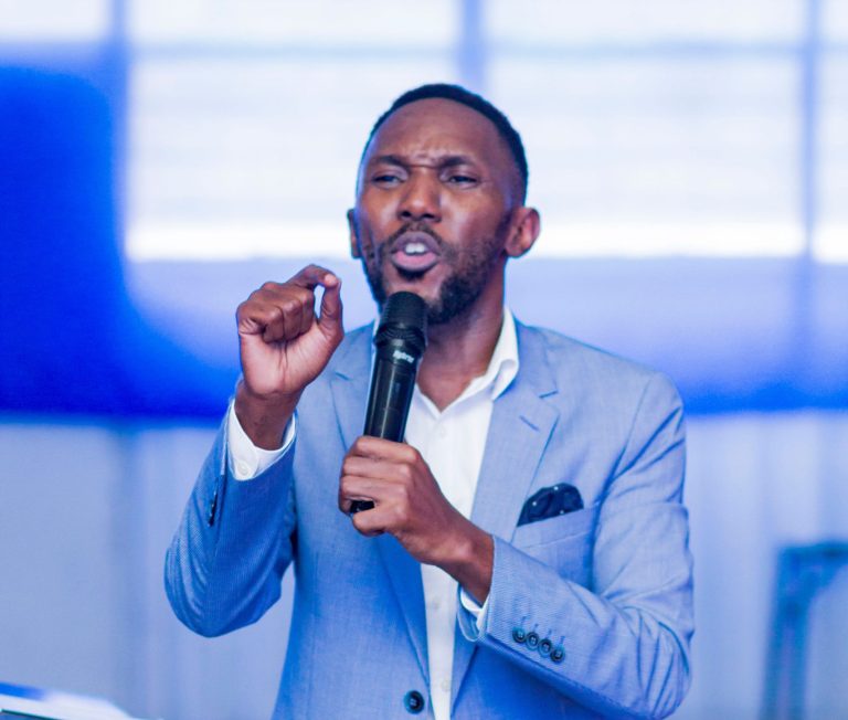 robert dennis kalule founder and president of africa global missions